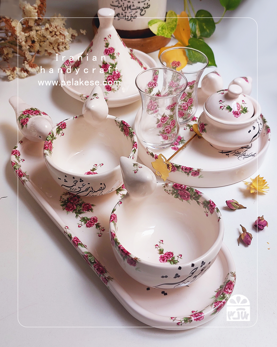 ست گلسرخی صبحانه‌خوری سرامیکی | هدیه خاص برای تازه‌عروس و مناسبت‌ها
