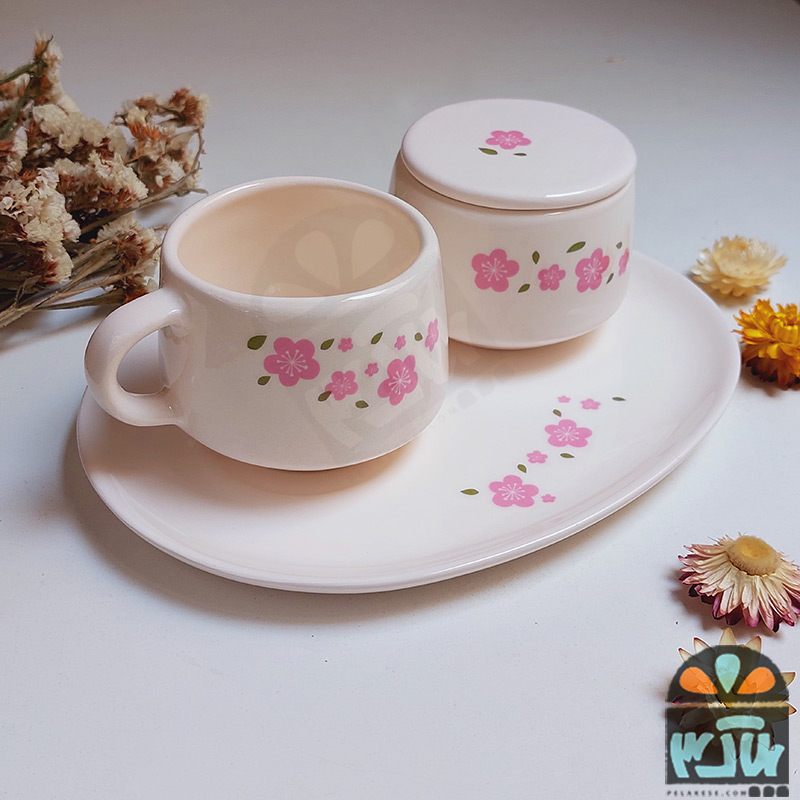 چایخوری گلهای بهاری