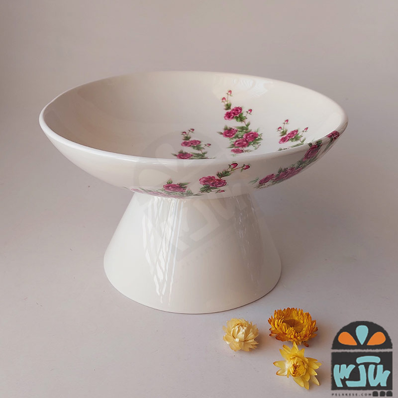 ظرف پایه دار گلسرخی 