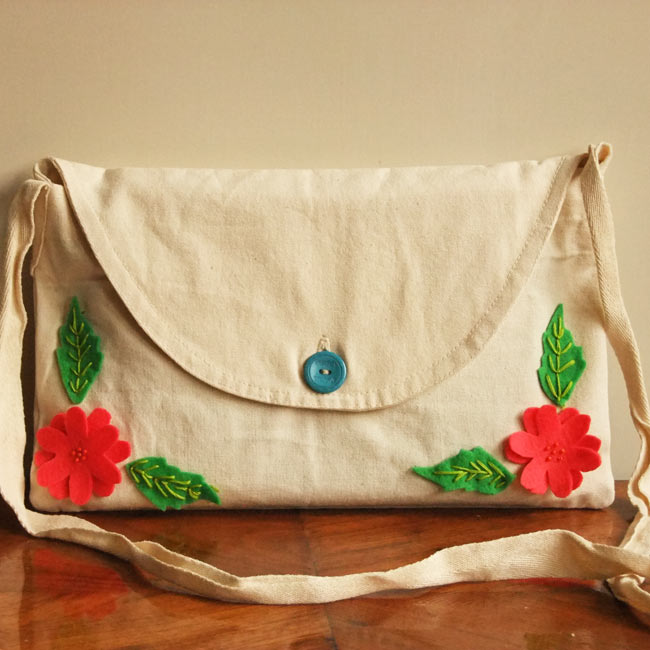 کیف پارچه ای نسترن