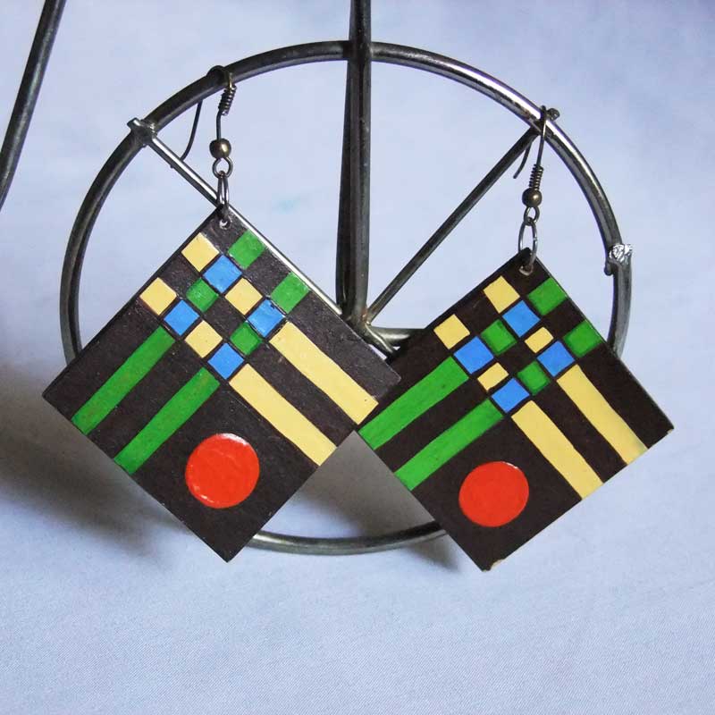 گوشواره ماه و پنجره