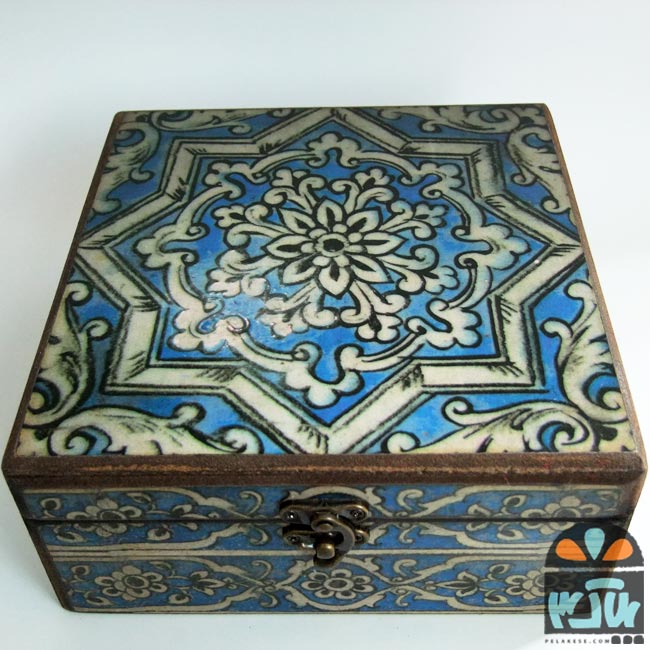 جعبه چوبی فیروزه 20*20