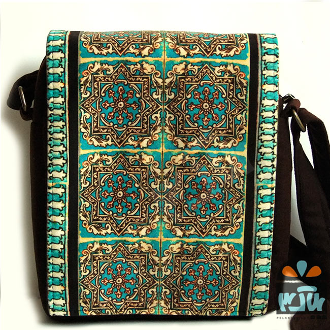 کیف پارچه ای آیتک