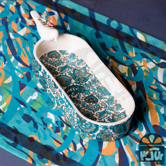 ظرف بیضی گلبرگ