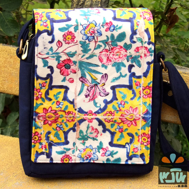 کیف پارچه ای بهرخ