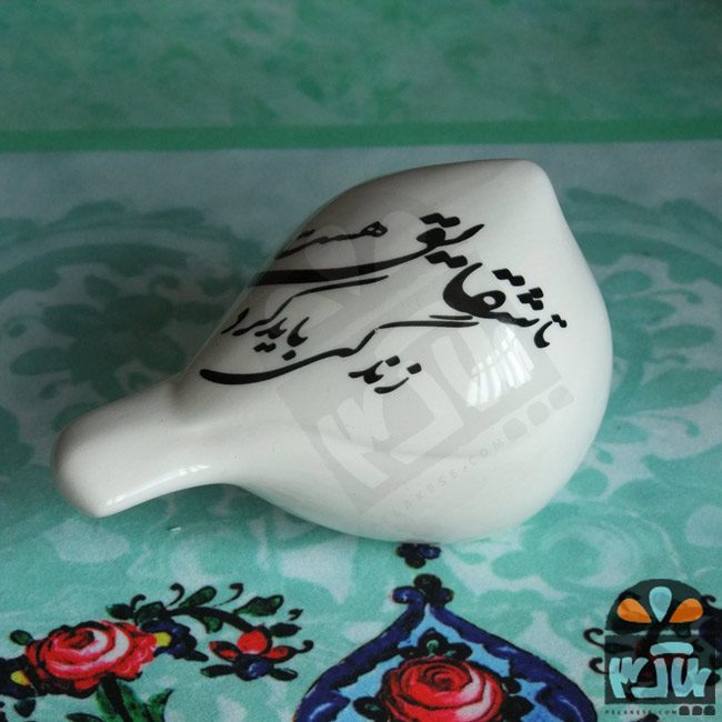 پرنده شقایق