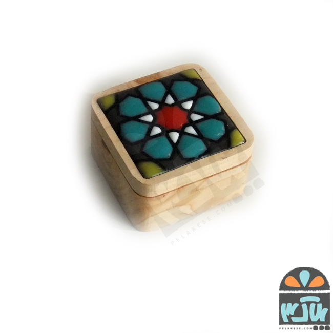 جعبه کاشی گره چینی 