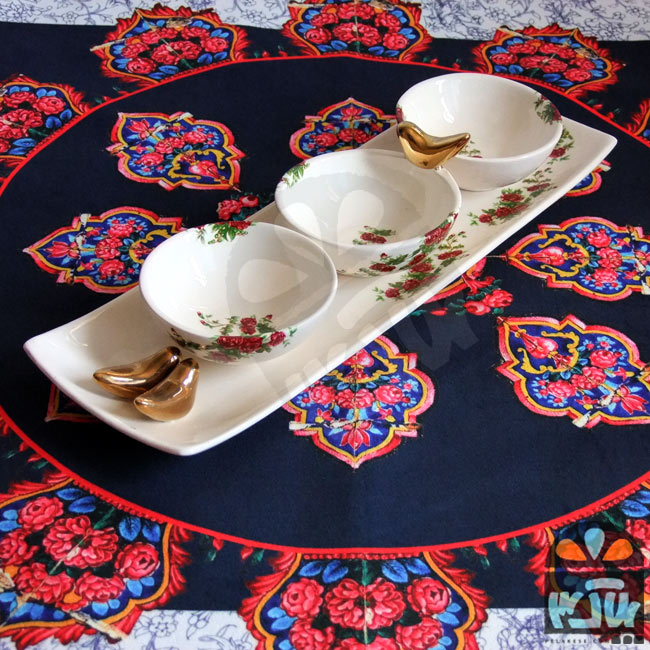 ست اردورخوری گل سرخی