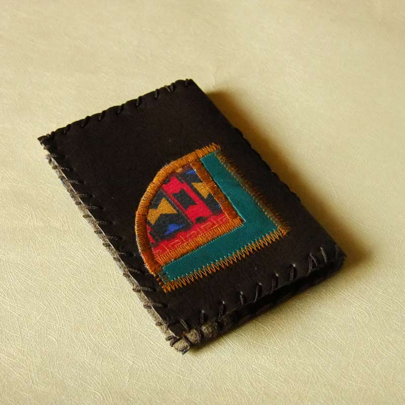 جاکارتی چرم آراز