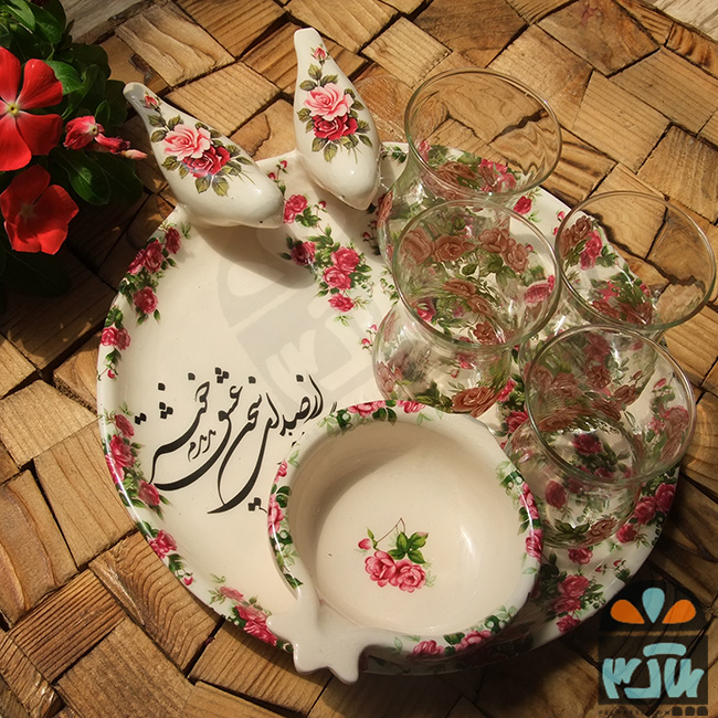چایخوری 4 نفره گل و عشق