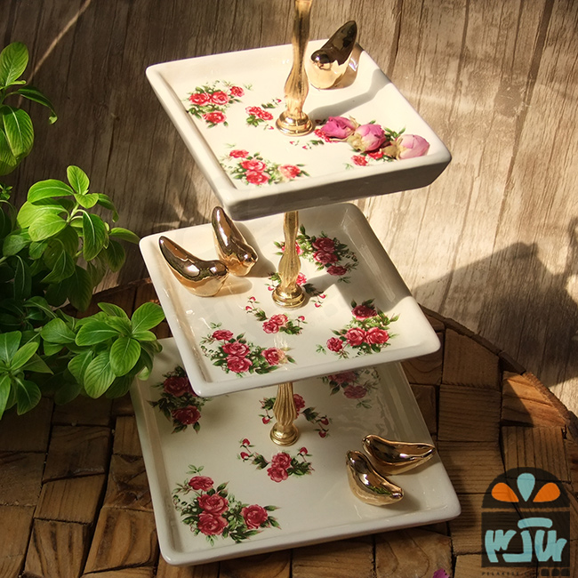 شیرینی خوری سه طبقه