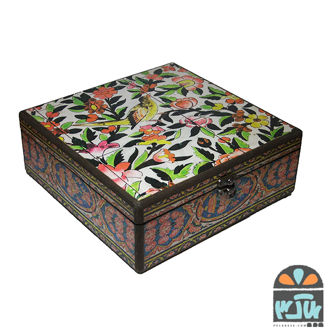 جعبه 25*25 انگورستان ملک