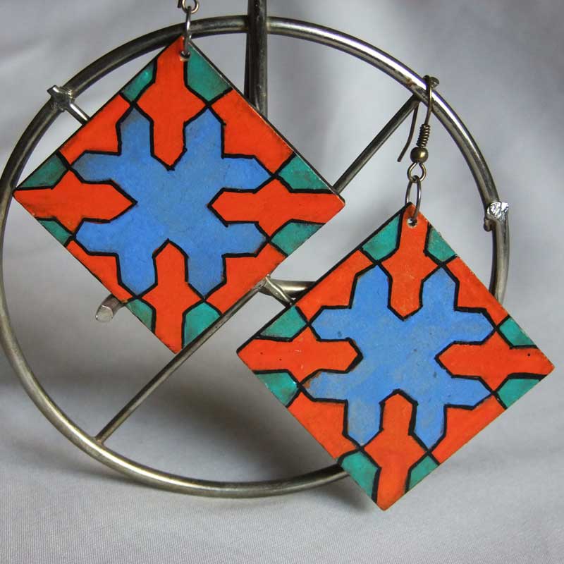 گوشواره چوبی- اصفهان