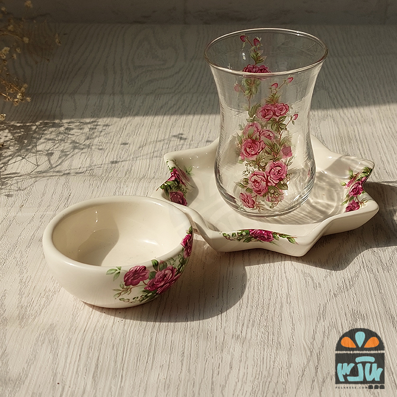 چایخوری تک نفره سارا